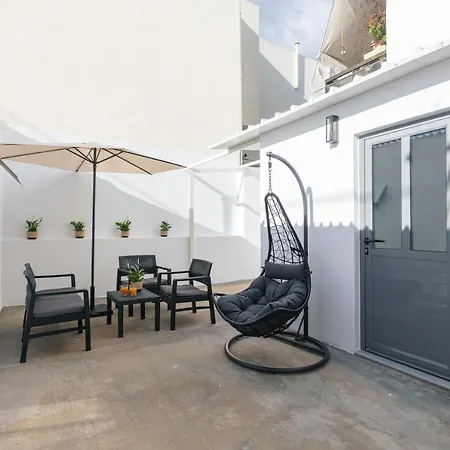 Holiday home Kalopsia *