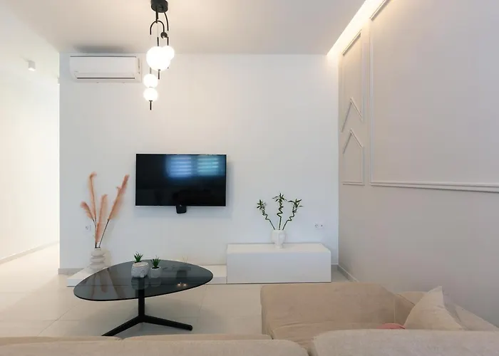 Kalopsia Holiday home *